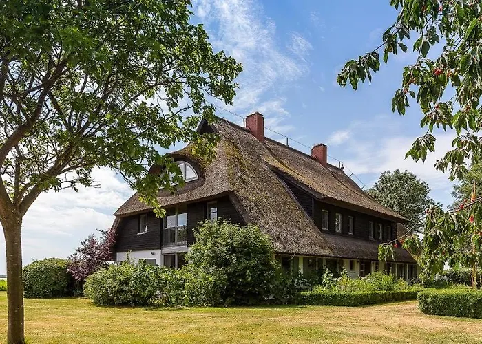 Hof Zeesenblick 05 *